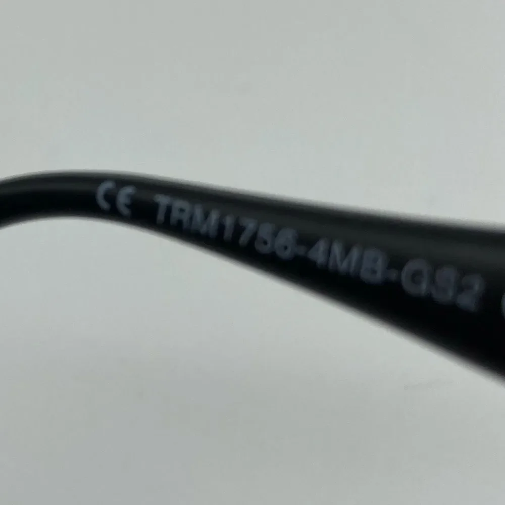 NWT True Religion TRM 1756 Unisex Black Sunglasses
